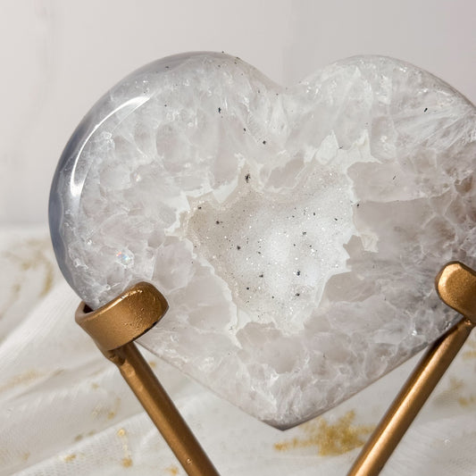 Sugar Druzy Agate Heart & Custom Stand