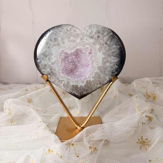 Lilac Sugar Druzy Agate Heart & Custom Stand