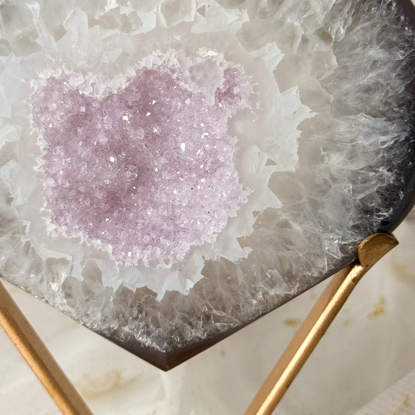 Lilac Sugar Druzy Agate Heart & Custom Stand