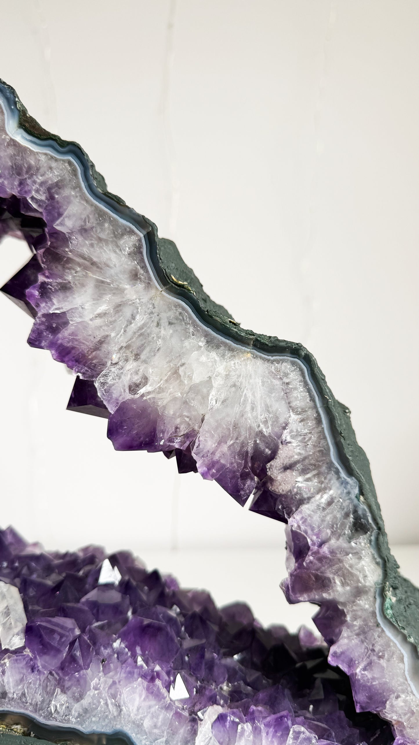 Amethyst Window 10KG